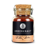BBQ Butter von Ankerkraut im Korkenglas auf weißem Hintergrund.