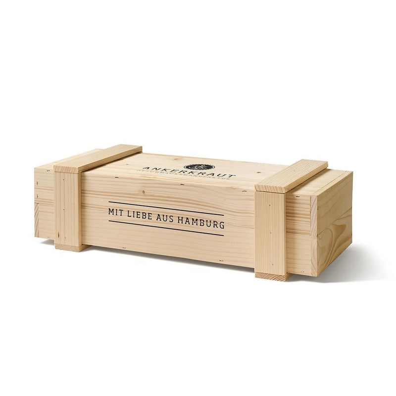 Deluxe Adventskalender vor weißem Hintergrund