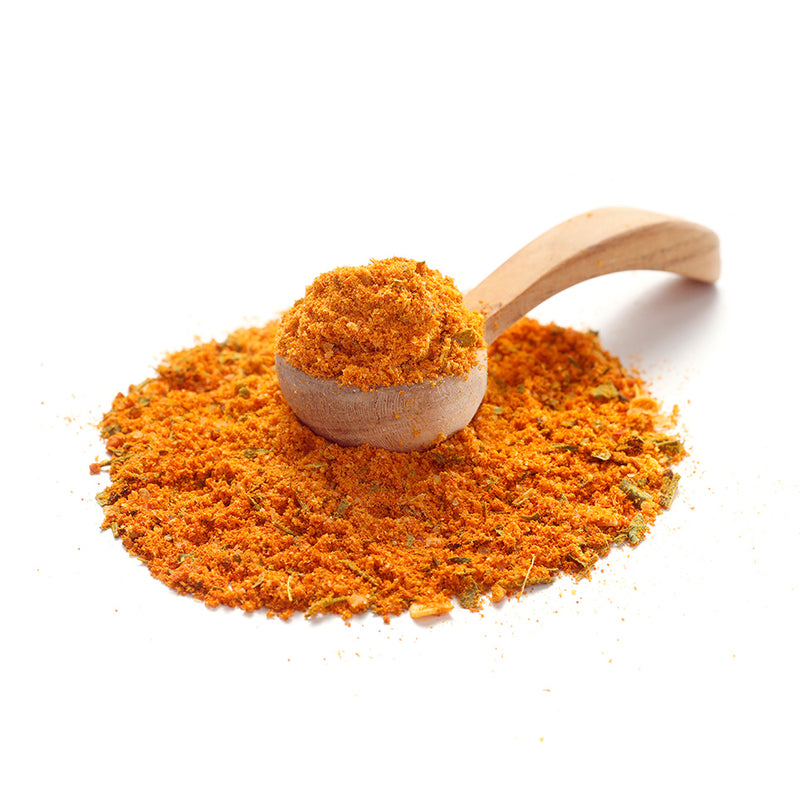 Alleskönner Gewürz von Ankerkraut als Häufchen auf einem Gewürzlöffel.