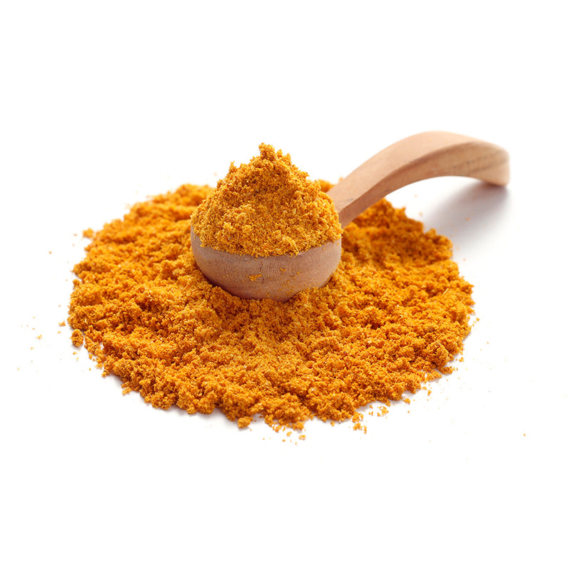 BIO Curry Madras von Ankerkraut als Häufchen auf einem Gewürzlöffel.