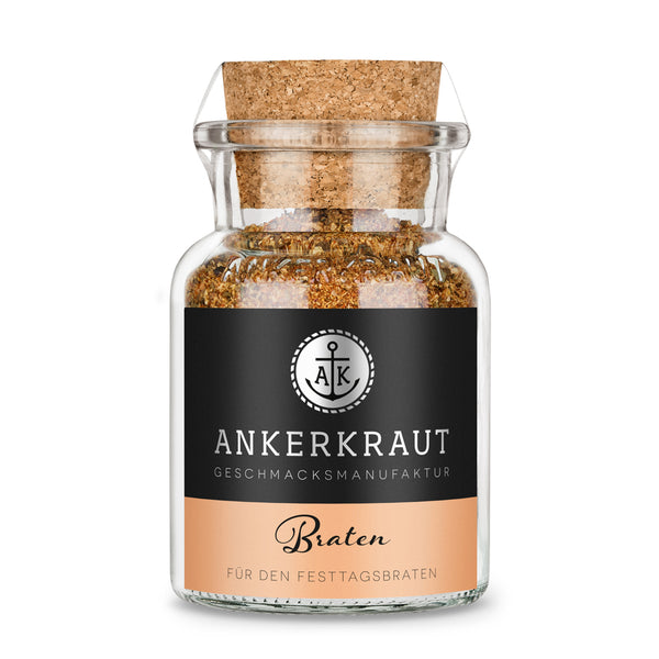 Bratengewürz von Ankerkraut im Korkenglas auf weißem Hintergrund.