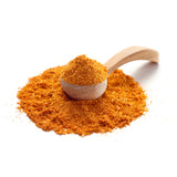 Ankerkraut Currywurst Gewürz als Häufchen auf einem Gewürzlöffel.