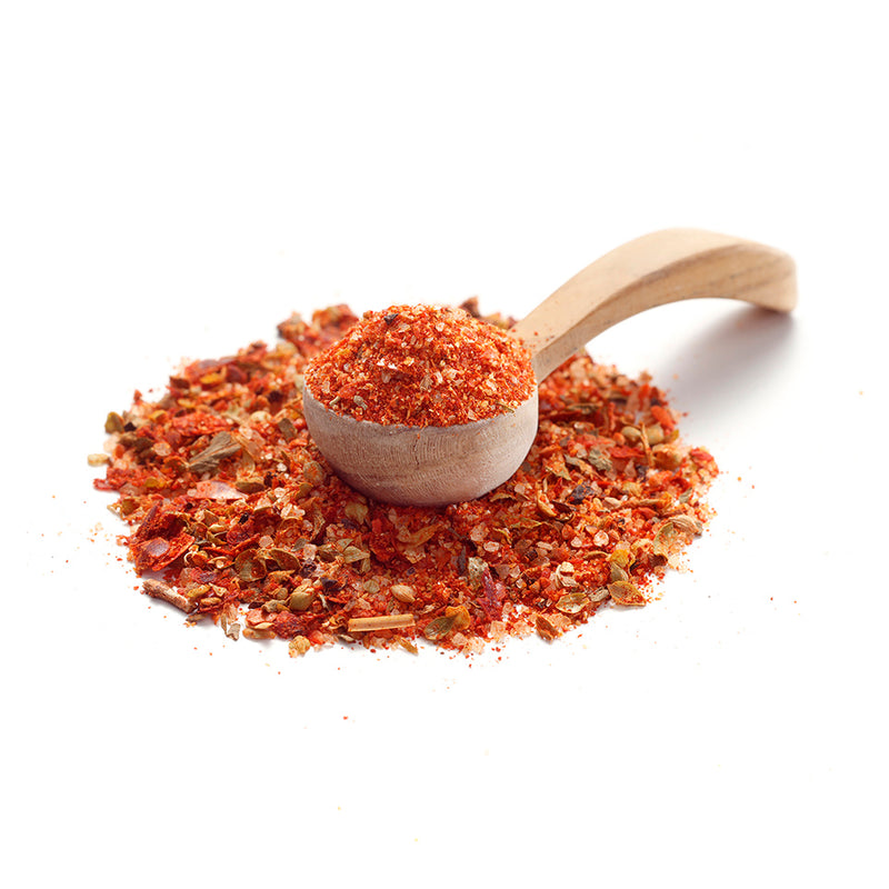 Döner Gewürz von Ankerkraut als Häufchen auf einem Gewürzlöffel.