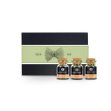 Italienische Geschenkbox von Ankerkraut mit drei Korkengläsern vor einer Geschenkbox mit Nudel auf der Banderole.