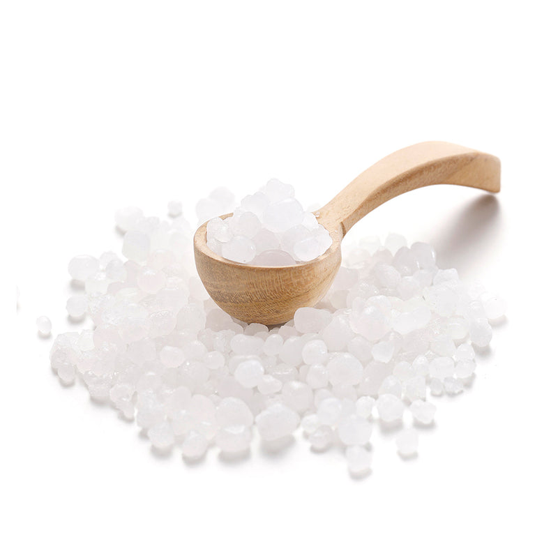 Ankerkraut Mr und Mrs Salt als Häufchen auf einem Gewürzlöffel.