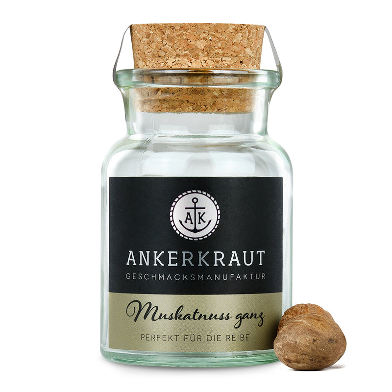 Muskatnuss, ganz