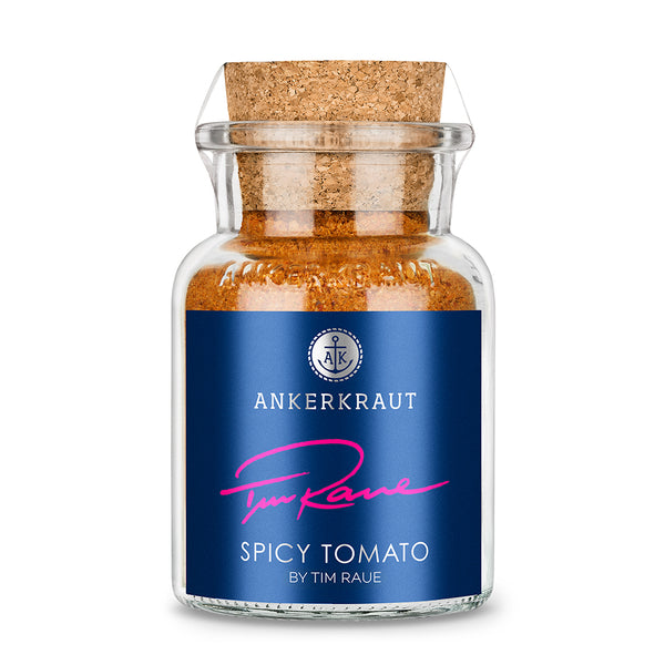 Spicy Tomato By Tim Raue von Ankerkraut im Korkenglas auf weißem Hintergrund.